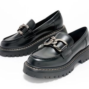 Marc Fisher Chunky Loafers, new with dust bag!